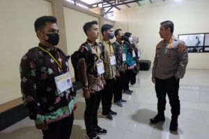 Kapolda Jambi Motivasi Siswa Tes SIPSS : Semangat,  Jangan Lupa Berdo'a