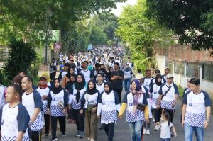 HUT ke-25 Kementerian BUMN, Bank Mandiri Ajak Masyarakat Jambi Ramaikan Jalan Sehat Bersama