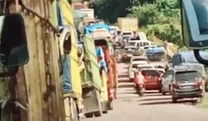 Pembenaran Intelektual Tukang ; Catatan Batubara dan Kemiskinan di Provinsi Jambi 