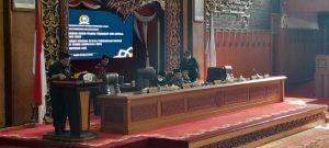 Golkar Soroti Persoalan Angkutan Batubara di Paripurna LKPJ Gubernur Jambi