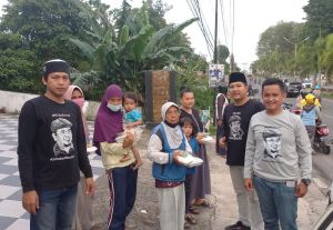 Sahabat Maulana Berbagi Makanan Berbuka dan Takjil