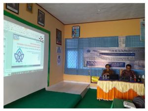 Penyuluhan Hukum dan Sosialisasi Program Studi Hukum Ekonomi Syariah