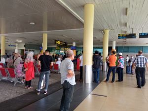 Jelang Hari Raya Idul Fitri 1444 Hijriah, Jumlah Penumpang di Bandara Sultan Thaha Membeludak
