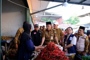 Sidak Ke Pasar Angso Duo, Wagub Jambi Sebut Ketersediaan Pagan Cukup