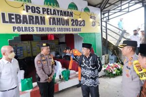 Bupati Tanjab Barat Tinjau Pos Pengamanan Lebaran Idul Fitri 1444 H/2023 M