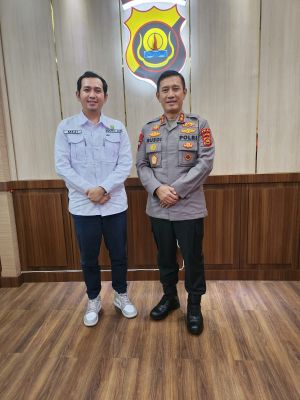 Ketua PBSI Jambi Mezi Silaturahmi ke Irjen Pol Rusdi Hartono, Bahas Kejuaran Kapolda Cup 2023 