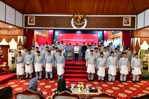 Disaksikan Wapres RI, Al Haris Dikukuhkan Jadi Ketua KDEKS Provinsi Jambi