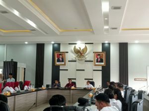 Tolak RUU Kesehatan, Puluhan Nakes Temui Ketua DPRD Provinsi Jambi