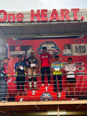 Crosser Astra Honda Tapaki Podium Tertinggi Balap Pembuka Kejurnas Motocross 2023