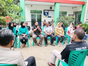 Dit Binmas Polda Jambi Gelar Jum'at Curhat di Kecamatan Pall Merah