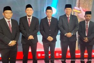 BREAKING NEWS: KPU Provinsi Jambi Dilantik, Iron Sahroni Jadi Ketua