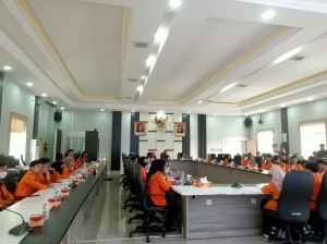 Ketua DPRD Provinsi Jambi, Edi Purwanto Berikan Materi Kuliah Umum Pada Mahasiswa UNJA
