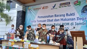 BPOM Jambi Musnahkan Ribuan Makanan dan Obat Ilegal Hasil Temuan Tahun 2019-2022