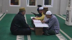 Selain Jadi Anggota Polri Aiptu Nana Juga Ajarkan Al-Qur'an Kepada Anak Hingga Orang Tua