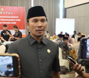 Beredar SE Kepsek TT Soal Uang Asrama Rp12 Jutaan/Tahun, Ketua DPRD: Kita akan Cek Konstitusional At