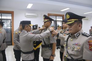 Pimpin Sertijab 3 Pejabat Utama dan 2 Kapolres, Ini Harapan Kapolda Jambi