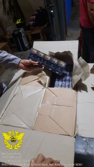 Bea Cukai Jambi Amankan 1,4 Juta Batang Rokok Ilegal 