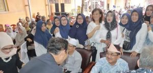 Bupati Anwar Sadat Hadiri Reuni Akbar SMP N 1 Kuala Tungkal