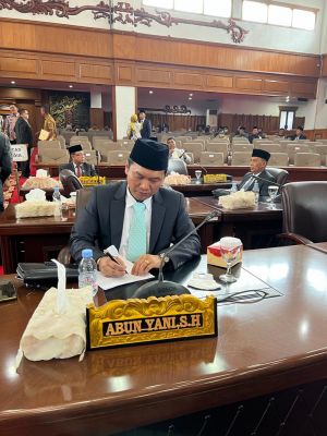 Abun Yani Dorong Timdu Buka Dokumen HGU PT FPIL yang Berkonflik dengan Masyarakat di Muaro Jambi