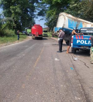 Terlibat Kecelakaan Lalu Lintas, Supir Pickup Mitsubishi L300 Meninggal Dunia