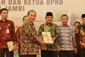 Bupati Tanjab Barat Hadiri Rakor Pemberantasan Korupsi di Provinsi Jambi
