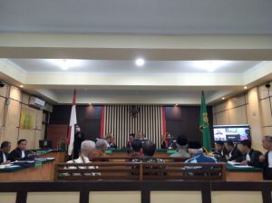 Dituntut Diatas 4 Tahun Penjara, Terdakwa Kasus Ketok Palu Minta Keringanan ke Hakim