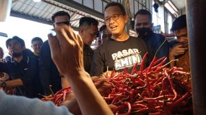 Blusukan ke Jambi, Pedagang Pasar Tradisional Keluhkan Harga Pagan ke Anies Baswedan