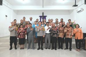 Pastikan Perayaan Natal Berjalan Aman dan Lancar, Irjen Pol Rusdi Hartono Tinjau Gereja di Jambi