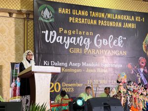 Pagelaran Wayang Golek Jawab Kerinduan Masyarakat Sunda di Jambi, Ratu Munawaroh: Terimakasih 