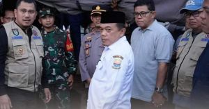Al Haris Serahkan Mesin Anjungan di Merangin, hingga Sambangi Warga Terdampak Banjir di Bungo 