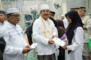 Safari Ramadhan di Rantau Benar, Bupati Anwar Sadat Disambut Antusias