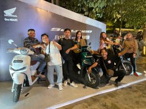 Puluhan Bikers Komunitas Motor Honda Hadiri Gelaran Fashion Meet Up Honda Stylo 160 