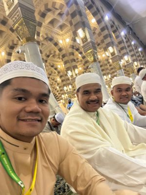 Alhamdulillah, Ketika SAH Berdoa di Raudhah, Doakan Masyarakat Jambi