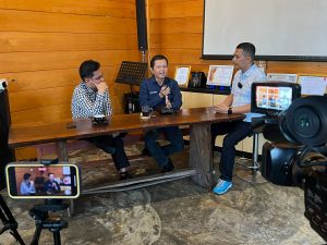 Jelang Pilkada, Ketua KI Jambi dan Anggota Bawaslu Dialog Keterbukaan Informasi Pemilu