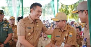 Dukung Super Tangguh Kabupaten Batanghari Tahun 2024, Fadhil Serahkan Alat Mesin Pertanian