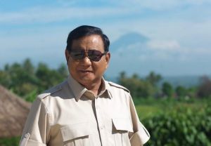 Prabowo Ucapkan Selamat ke Rocky Candra Terpilih ke DPR RI