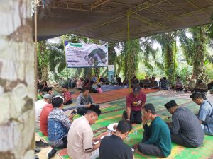 Menetapkan Rumah Ikan di Lubuk Larangan Dusun Mudo