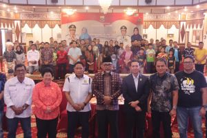 Pjs Gubernur Buka Kejuaraan Bulu Tangkis BNI Sirkuit Nasional B Jambi 