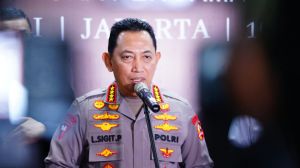 Kapolri: Personel Gabungan Polri-TNI Amankan 61 Ribu Lokasi Ibadah dan Rekreasi Saat Natal-Tahun Bar
