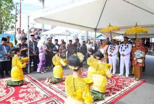 Bupati dan Wakil Bupati Tanjab Barat Kembali Usai Pelantikan dan Retret