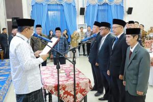 Bupati Tanjung Jabung Barat Lantik Pimpinan BAZNAS Periode 2021-2026