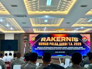Kapolda Jambi Buka Rakernis Bidhumas Polda Jambi Tahun Anggaran 2025