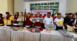 Polisi Ringkus 11 Pengedar Narkotika, dengan Modus Tawarkan ke Pembeli Melalui Whatshapp