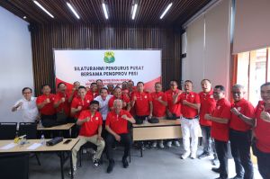 Mezi Arsento Bersama Pengprov se-Indonesia Silaturahmi dengan Ketum PP PBSI