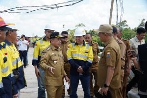 Al Haris Tinjau Progres Jalan Khusus Batubara Tenam - Jelutih Sepanjang 72 KM