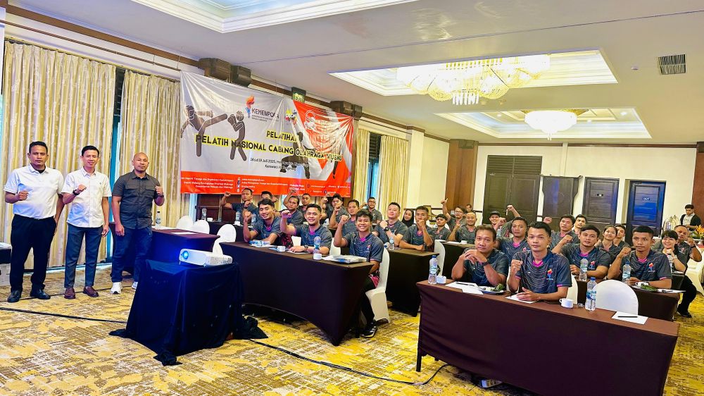 Foto : Suasana Pelatihan Pelatih Wushu Nomor Sanda se Indonesia.