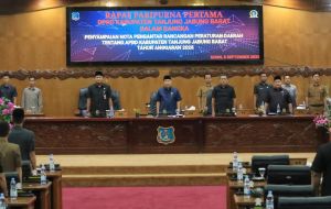 Rapat Paripurna Penyampaian Nota Ranperda APBD Tanjab Barat 2026 Berjalan Mulus