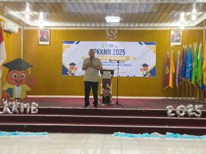 PKKBM UBR Jambi Selesai, Rektor Kepada Mahasiswa : Jadilah Berlian yang Berharga