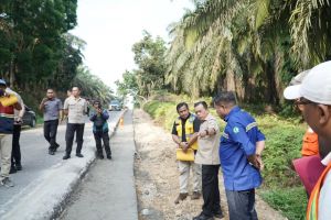 Dalam Perjalanan, Al Haris Turun di Jalan Ness, Pastikan Pelebaran Jalan Berkualitas