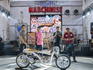 Honda Stylo 160 Antar Modifikator Indonesia ke Ajang Modifikasi Dunia Mooneyes, Jepang
